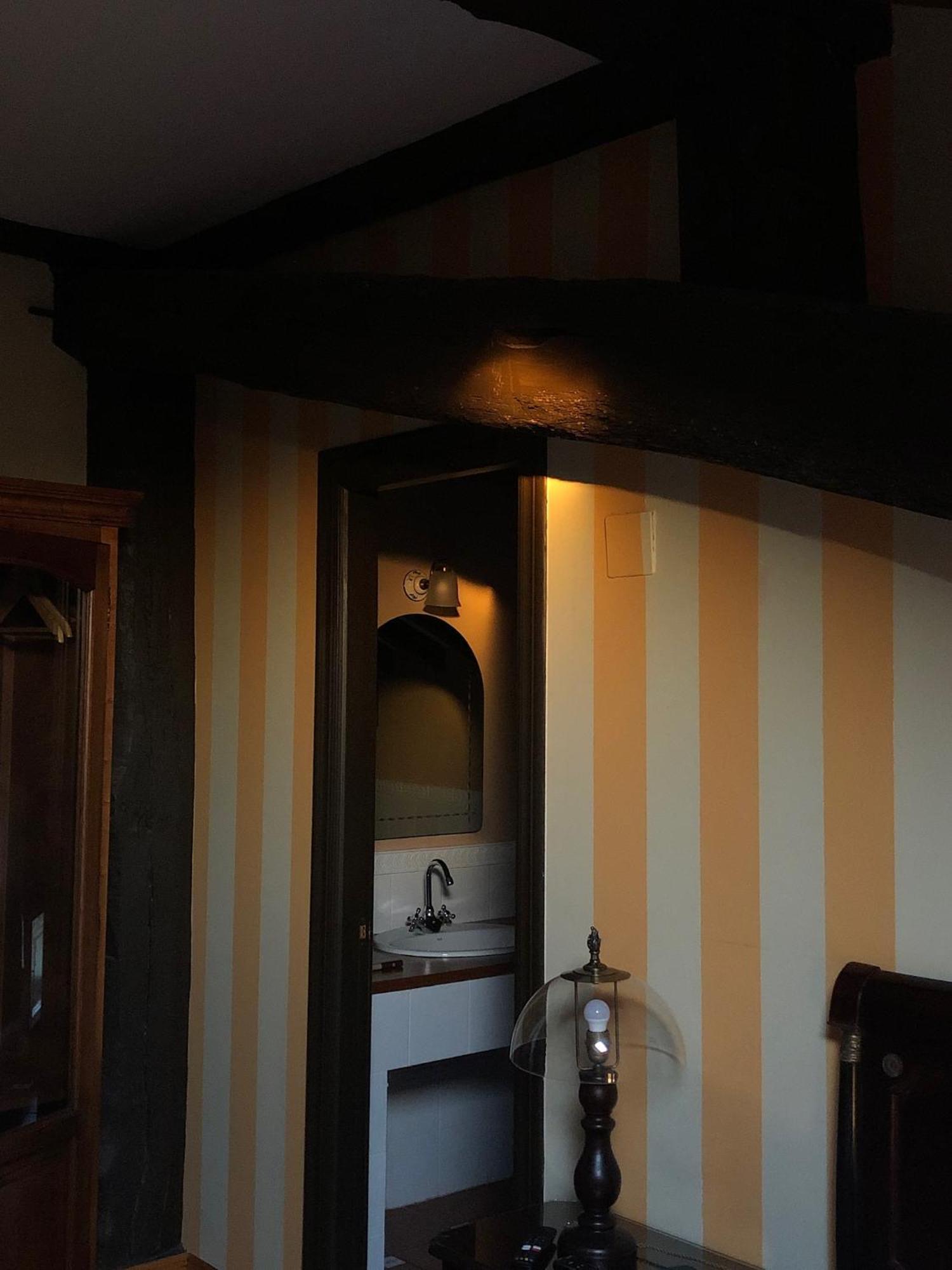 Hotel Palacio La Casona De Cerrazo Extérieur photo