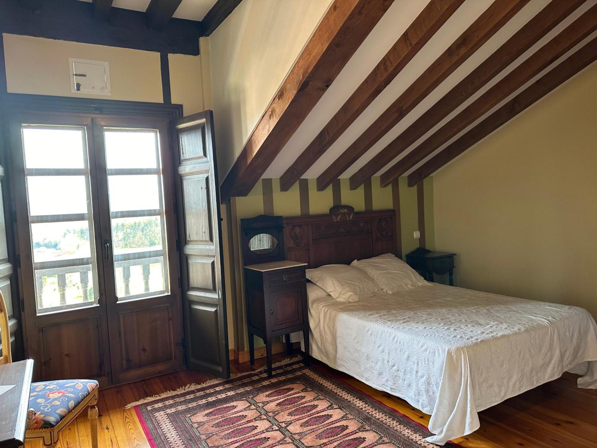 Hotel Palacio La Casona De Cerrazo Extérieur photo