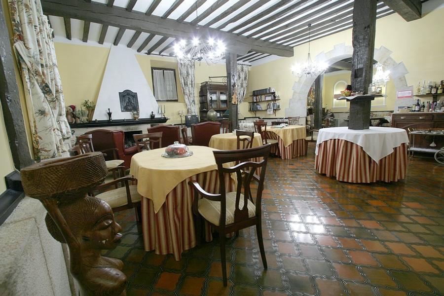 Hotel Palacio La Casona De Cerrazo Extérieur photo