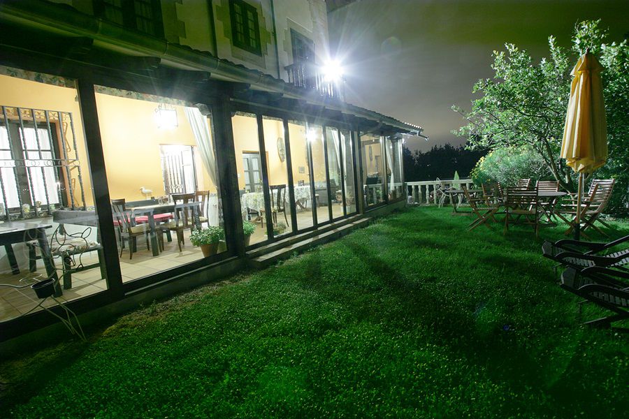 Hotel Palacio La Casona De Cerrazo Extérieur photo